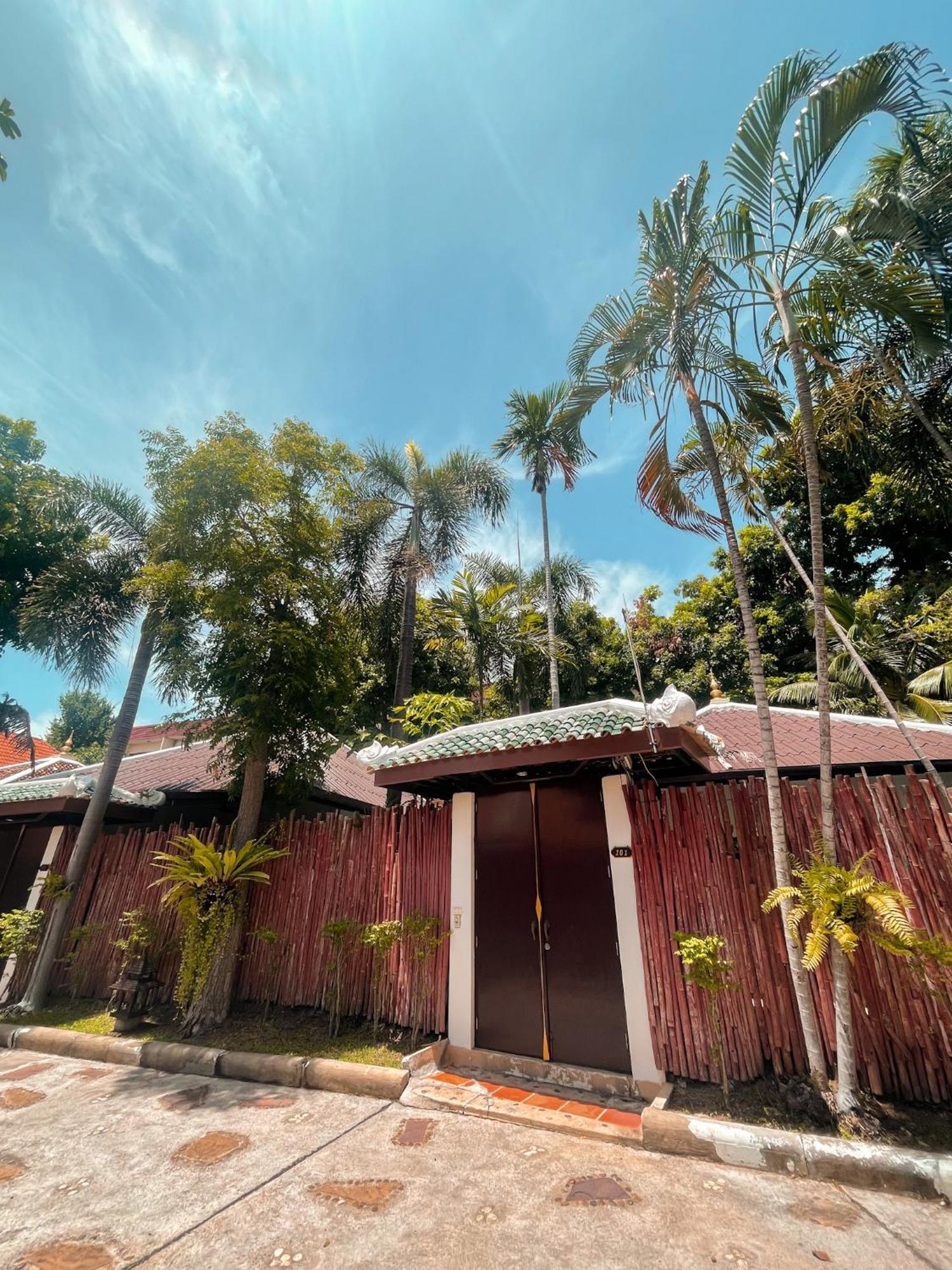 Villa Raya Resort Private Pool Villas Pattaya Phòng bức ảnh